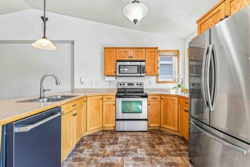 605 13 half Ave E-16.jpg