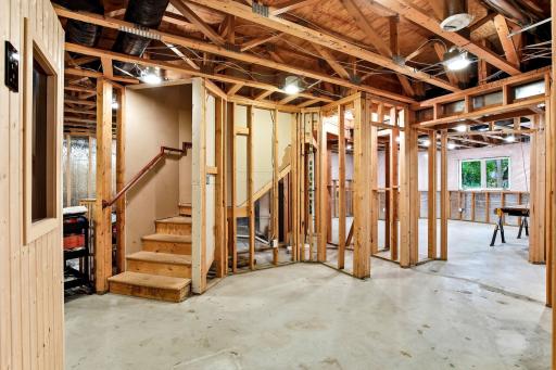54-web-or-mls-10329-Noble-Ave-N-54.jpg