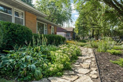 3323 Arthur Street NE, Minneapolis, MN 55418