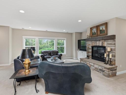 1784 86th Court E, Inver Grove Heights, MN 55077