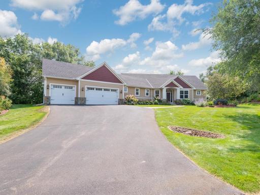 1784 86th Court E, Inver Grove Heights, MN 55077