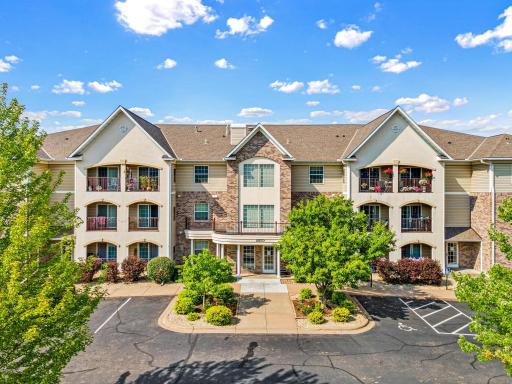 15570 Linnet Street NW, 2-102, Andover, MN 55304