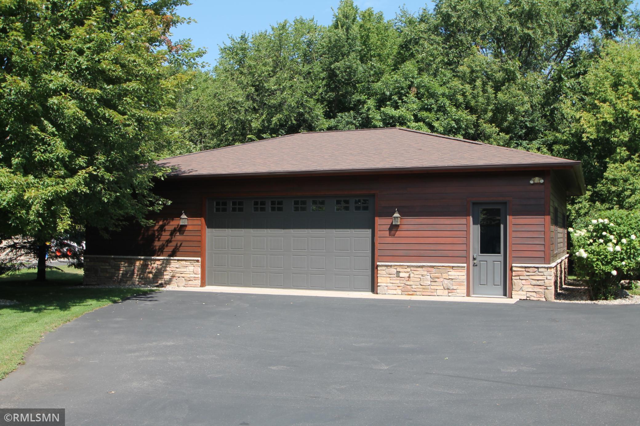 Includes a workshop inside.
