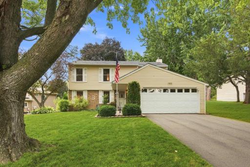 12100 50th Avenue N, Plymouth, MN 55442