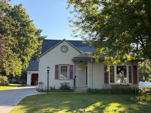 1784 Dunlap Street N, Roseville, MN 55113