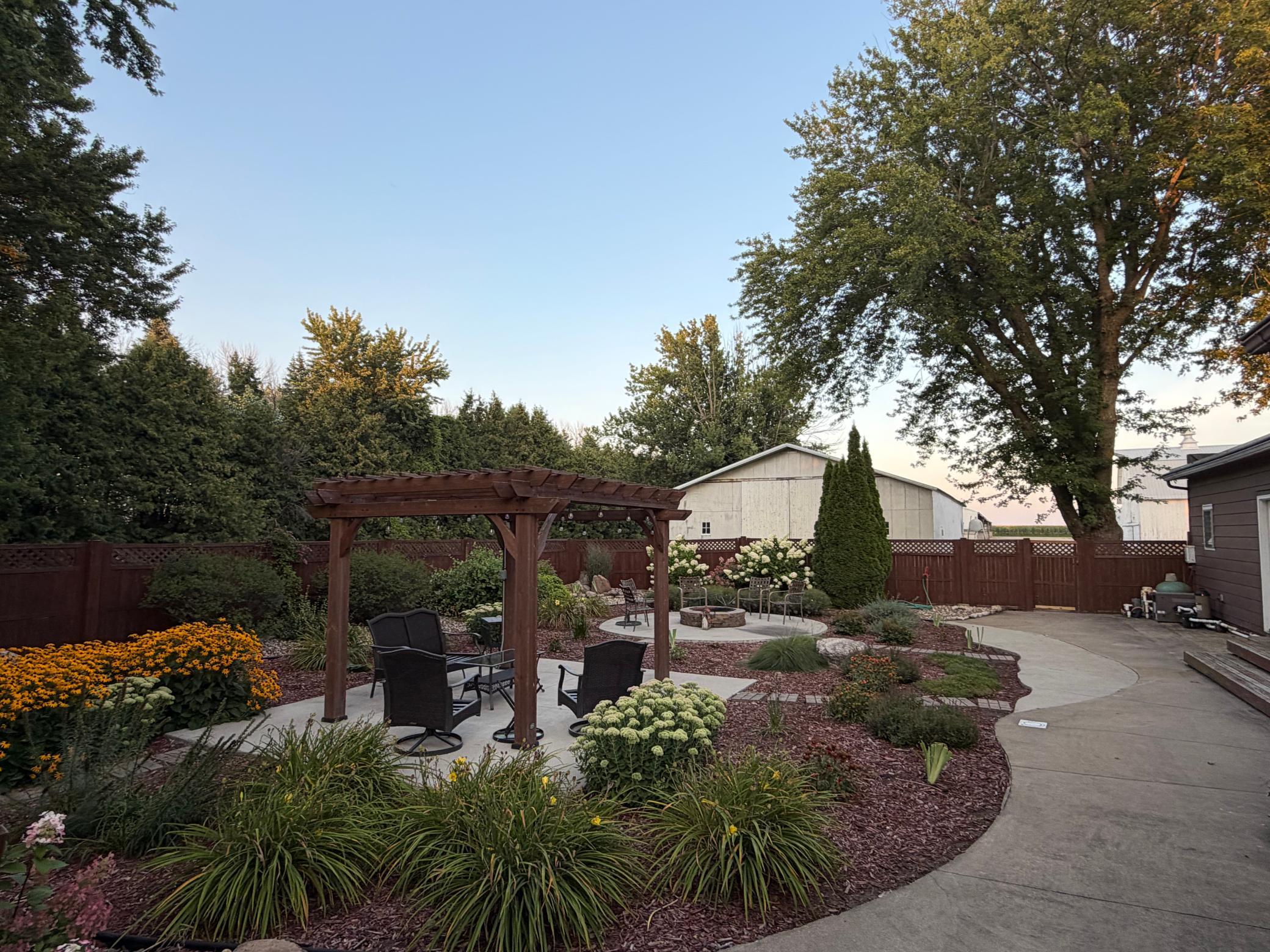 Unaltered original – outdoor living area as it exists
