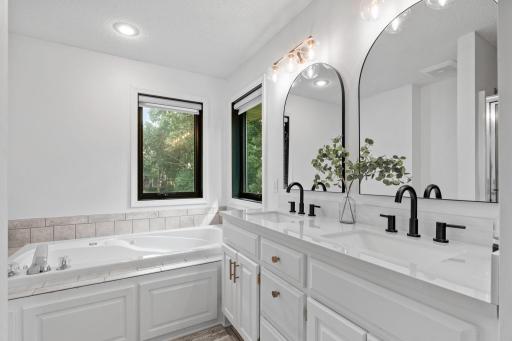44-web-or-mls-13568 Flint Ln-43.jpg