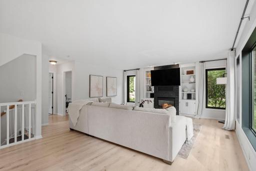 25-web-or-mls-13568 Flint Ln-24.jpg