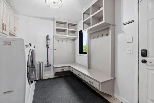 34-web-or-mls-13568 Flint Ln-33.jpg