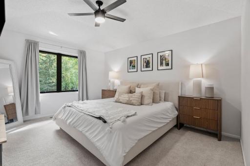 41-web-or-mls-13568 Flint Ln-40.jpg