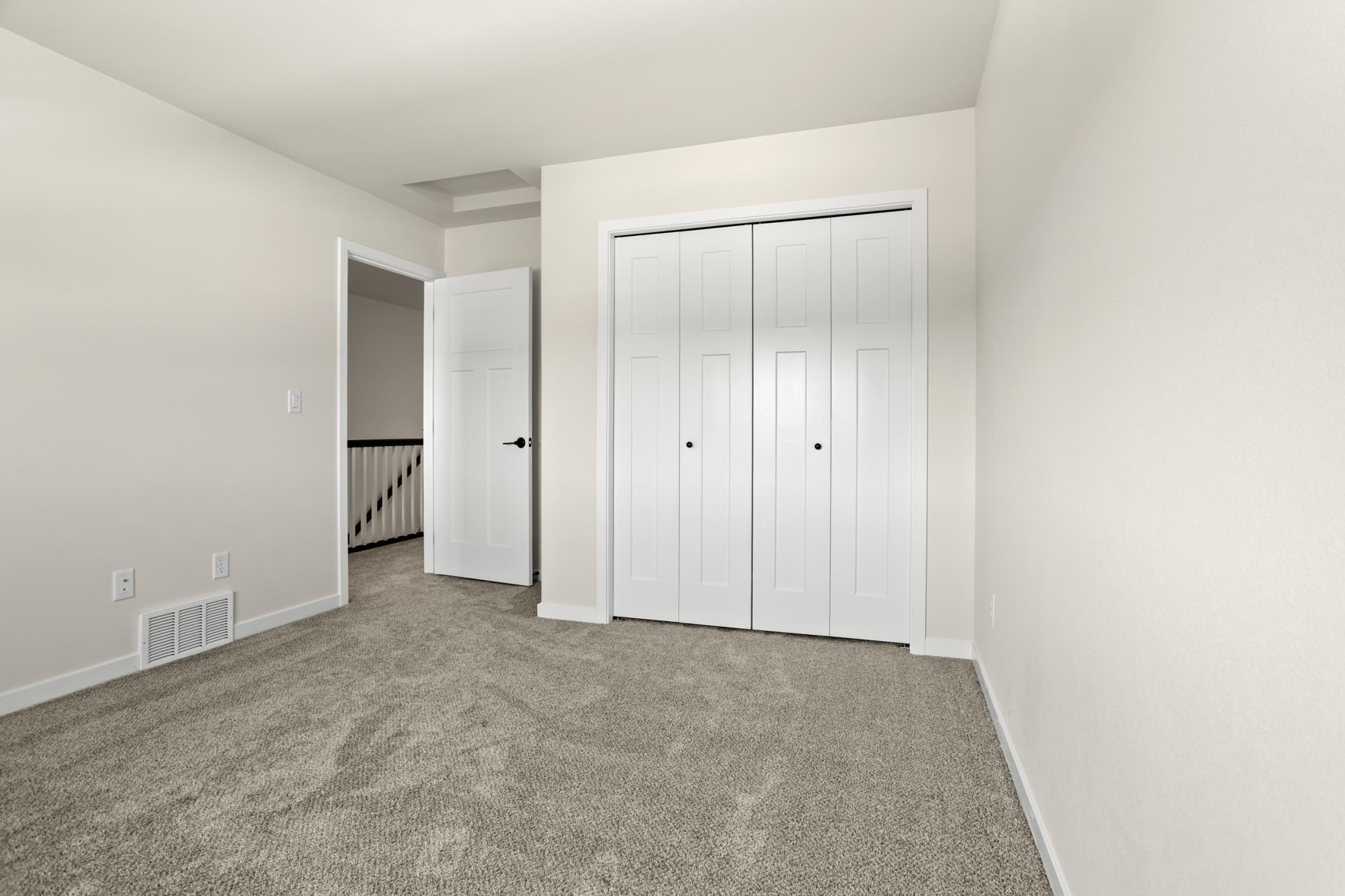 upstairs bedroom #2