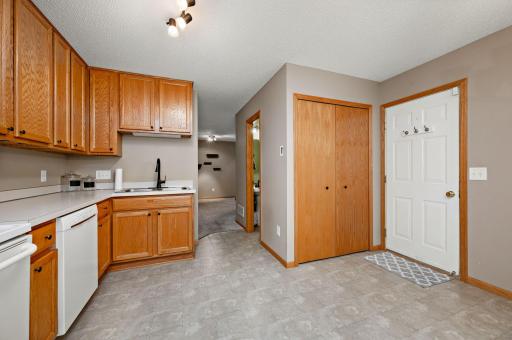 6986 139th Avenue NW, Ramsey, MN 55303