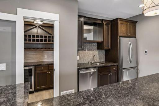 14271 Mckenna Road NW, Prior Lake, MN 55372