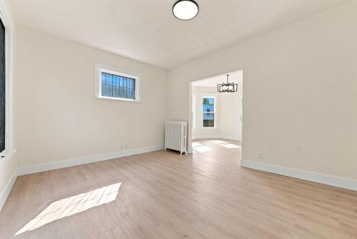 810 Van Buren Avenue, Saint Paul, MN 55104