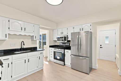 810 Van Buren Avenue, Saint Paul, MN 55104