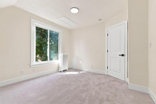 810 Van Buren Avenue, Saint Paul, MN 55104