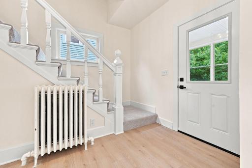 810 Van Buren Avenue, Saint Paul, MN 55104