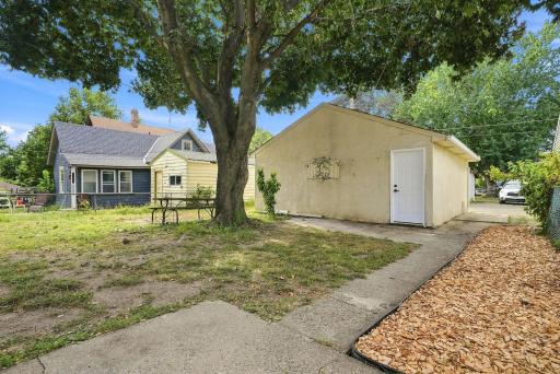 810 Van Buren Avenue, Saint Paul, MN 55104