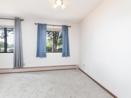 4101 Parklawn Ave Apt 130 Edina MN 55435 USA-010-002-Parklawn Ave Unit 130 Edina7-MLS_Size.jpg