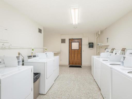 4101 Parklawn Ave Apt 130 Edina MN 55435 USA-023-020-Parklawn Ave Unit 130 Edina19-MLS_Size.jpg