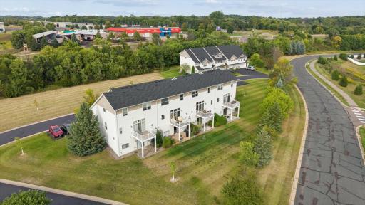 5013 Ross Ln Rockford, MN 55373