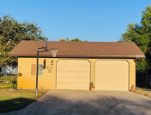 1301 Rose Street, Lisbon, ND 58054