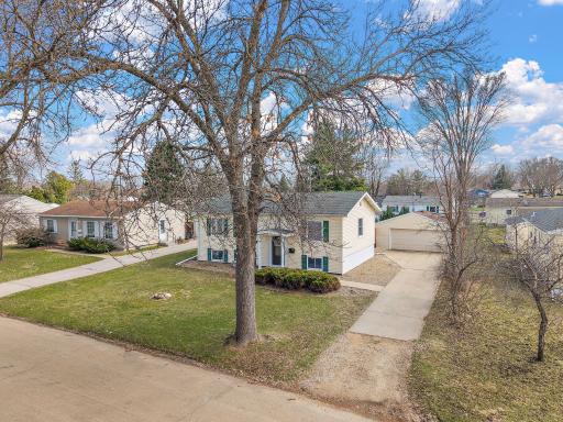 1866 38th Street NW, Rochester, MN 55901