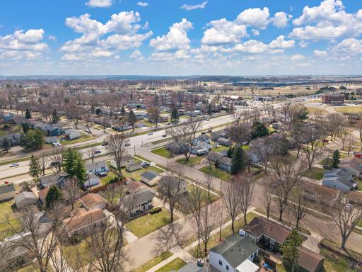 1866 38th Street NW, Rochester, MN 55901