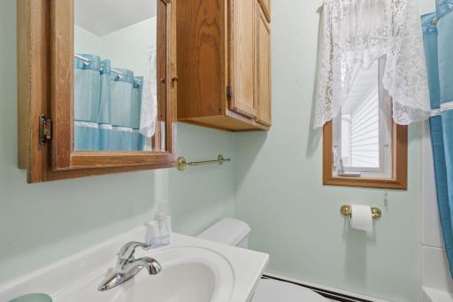 4603 6th Street NE, Columbia Heights, MN 55421