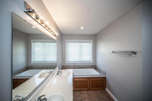 4306 206th Street W, Farmington, MN 55024
