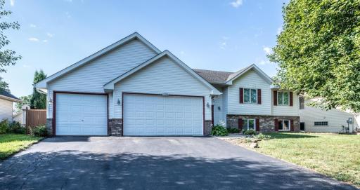 4306 206th Street W, Farmington, MN 55024