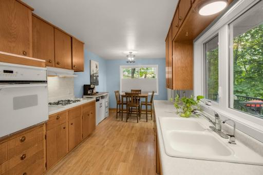 261 6th Street S, Bayport, MN 55003
