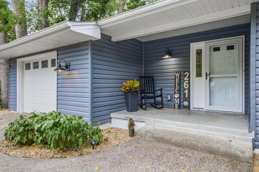 261 6th Street S, Bayport, MN 55003