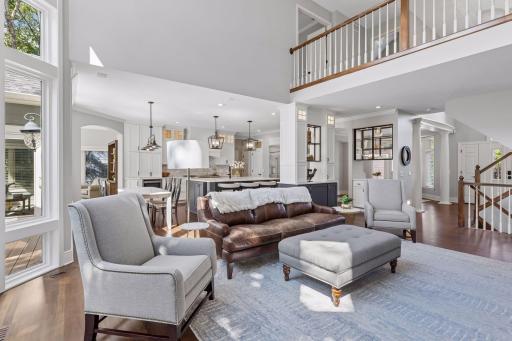18692 Erin Bay, Eden Prairie, MN 55347