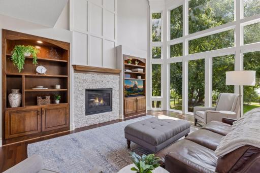 18692 Erin Bay, Eden Prairie, MN 55347