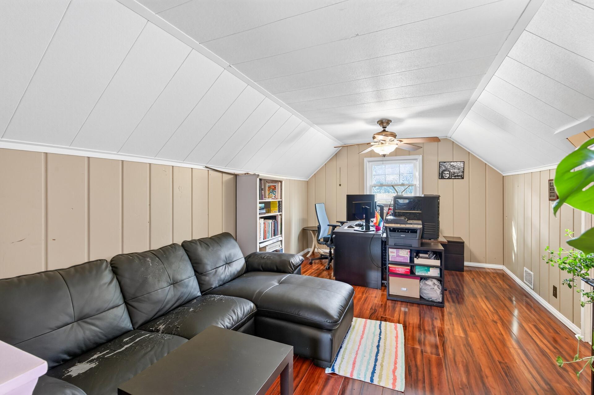 Upstairs Bedroom