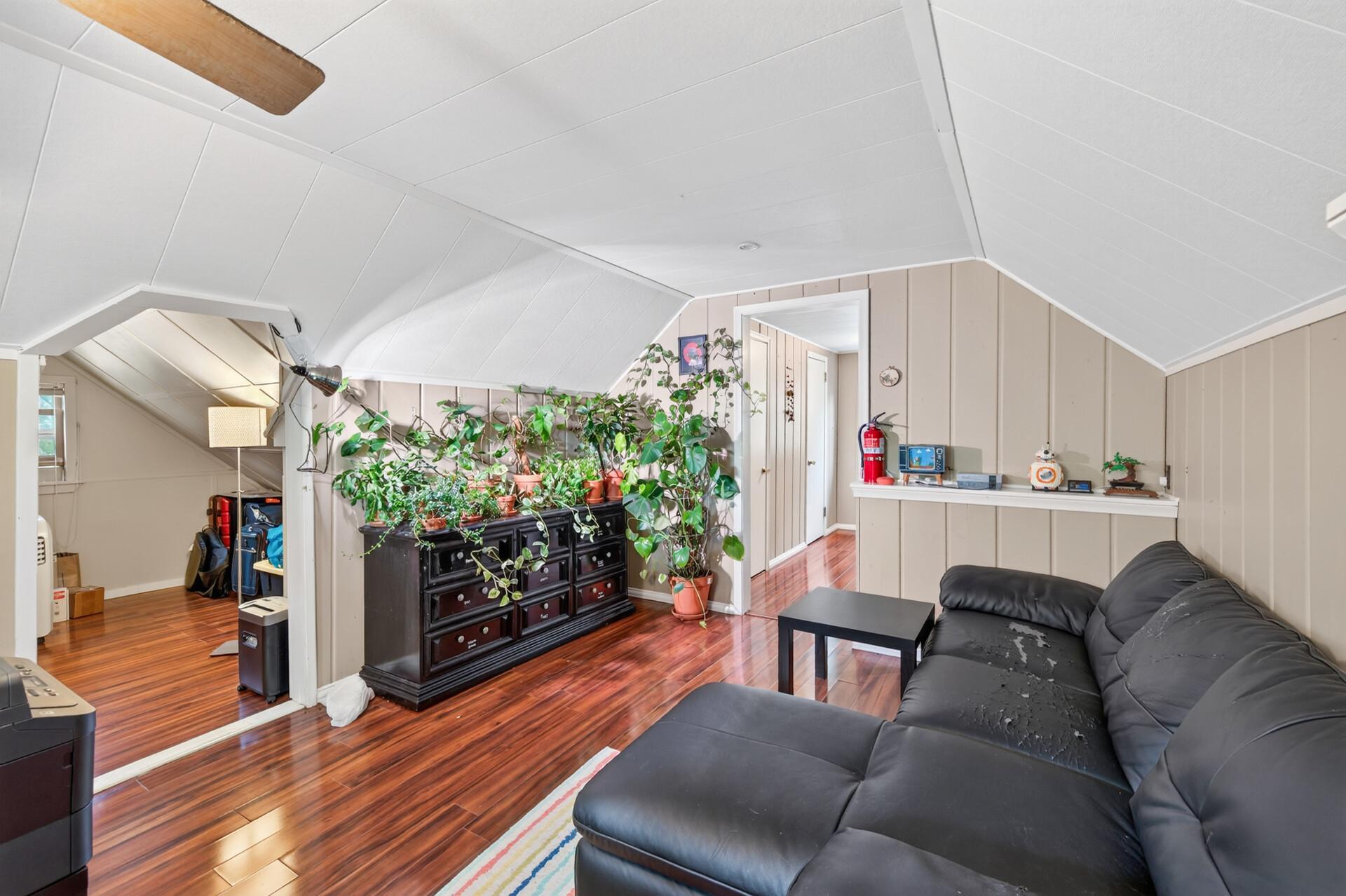 Upstairs Bedroom