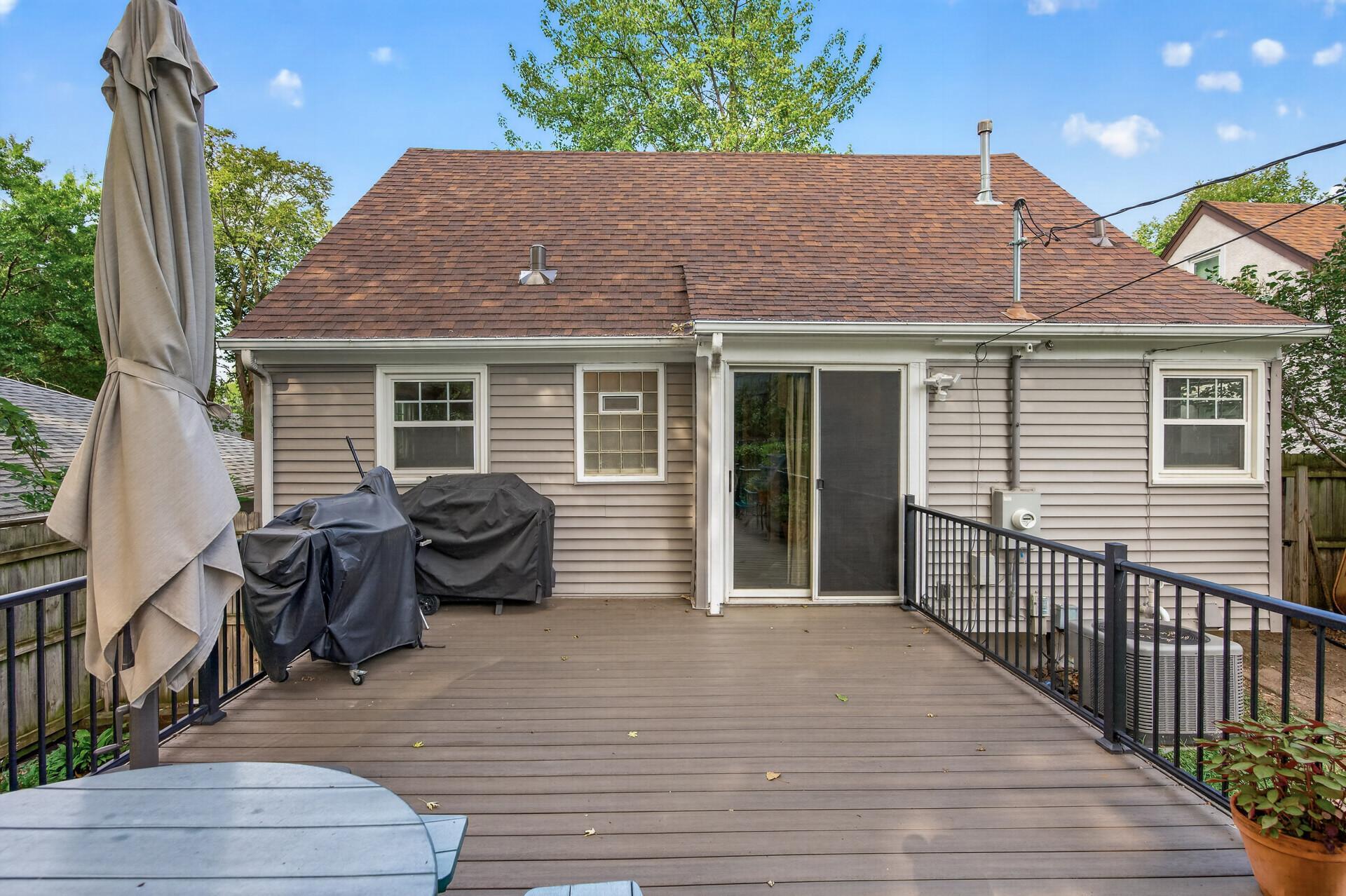 Deck Facing House