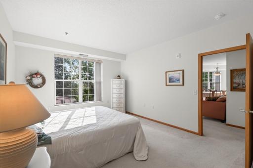 Large window provides wonderful sunshine!