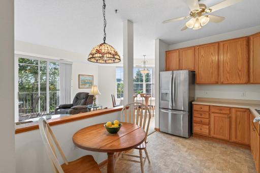 15001 Burnhaven Drive, 216, Burnsville, MN 55306