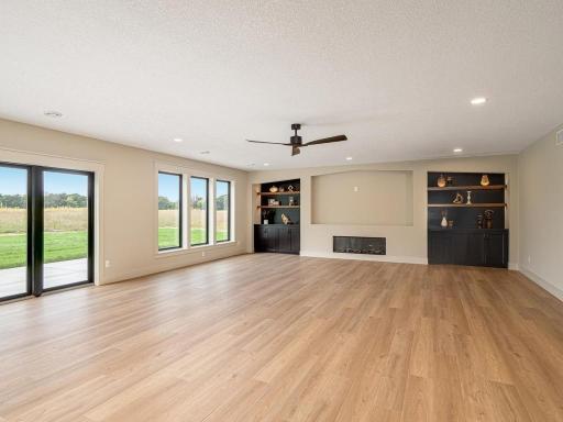 028-053-Family Room-1024x768.jpg