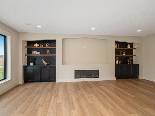 029-049-Family Room-1024x768.jpg
