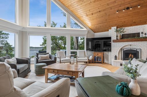 10568 Pine Song Drive SW, Nisswa, MN 56468