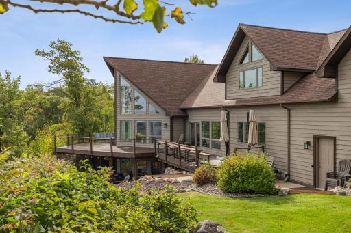 10568 Pine Song Drive SW, Nisswa, MN 56468