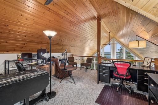 10568 Pine Song Drive SW, Nisswa, MN 56468