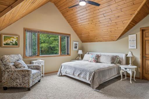 10568 Pine Song Drive SW, Nisswa, MN 56468