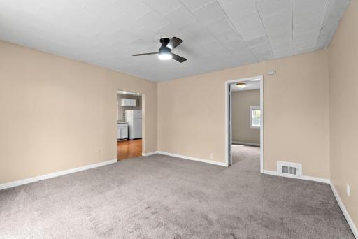 1097 Suburban Avenue, Saint Paul, MN 55106