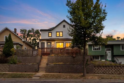 1097 Suburban Avenue, Saint Paul, MN 55106