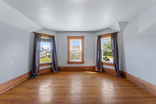 304 East Jefferson St Caledonia MN (10).jpg