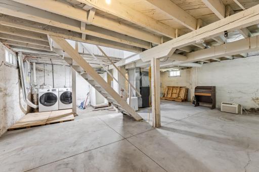 304 East Jefferson St Caledonia MN (14).jpg